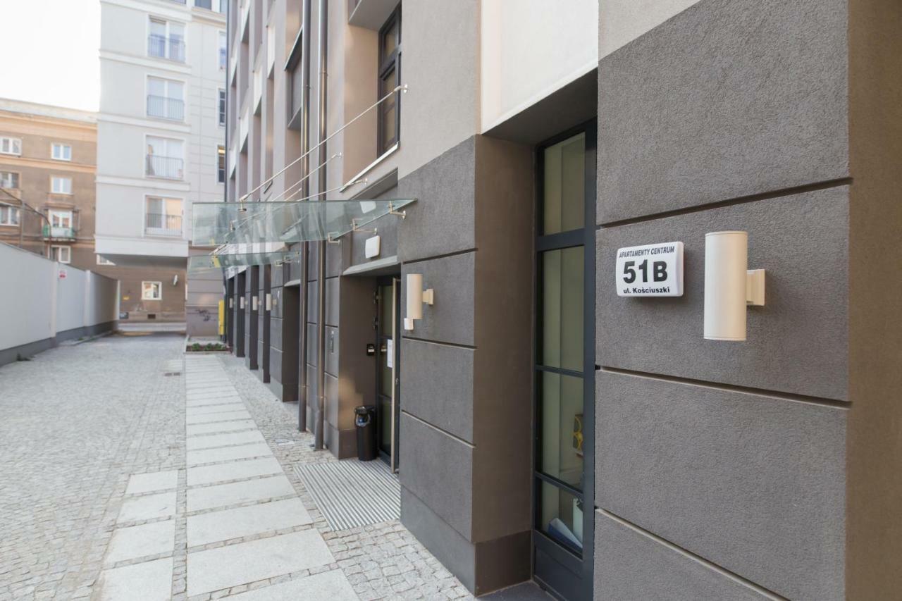 Goldeneye Apartment Center ヴロツワフ エクステリア 写真